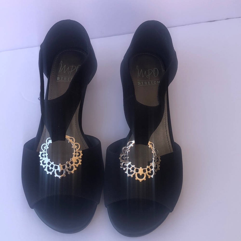 Impo stretch black fabric silver buckle shoes 7 1/2 M